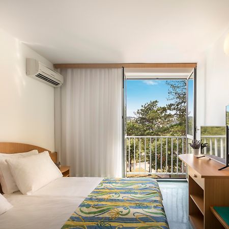 Veli Mel Hotel - San Marino Sunny Resort By Valamar โลปาร์ ภายนอก รูปภาพ